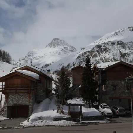 Spacieux 9 Pers. A Val-d'isere, Skis Aux Pieds, Wi-fi, Proche Commodites - Fr-1-694-306 *