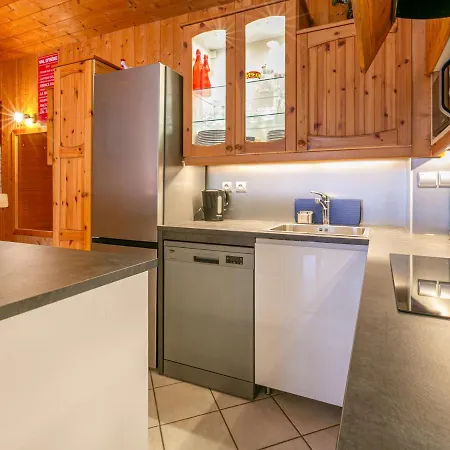 Spacieux 9 Pers. A Val-d'isere, Skis Aux Pieds, Wi-fi, Proche Commodites - Fr-1-694-306 Apartment *